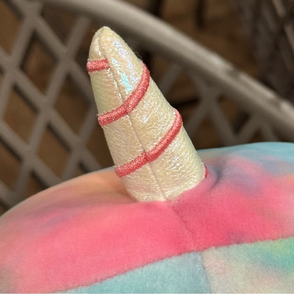 Squishmallows Cali 11” Cat Unicorn tie dyed Plushie - Picture 11 of 11